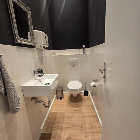 Doubleroom Shared House In 3th Floor Apartment *