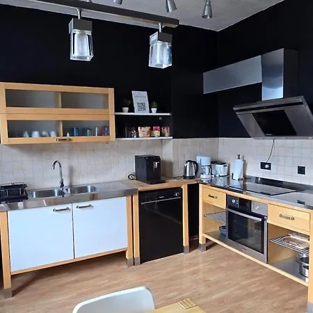 Doubleroom Shared House In 3th Floor *