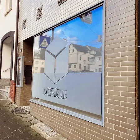 4 - Shared House 公寓 *